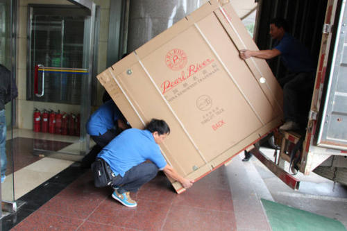博野钢琴贵重工艺品无忧运